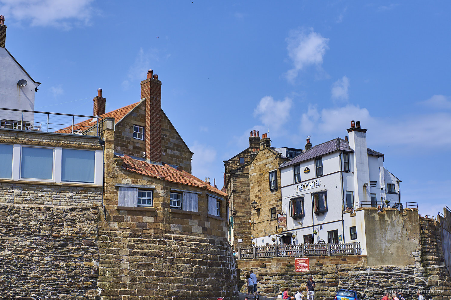 Robin Hood's Bay - Links unsere Ferienwohnung