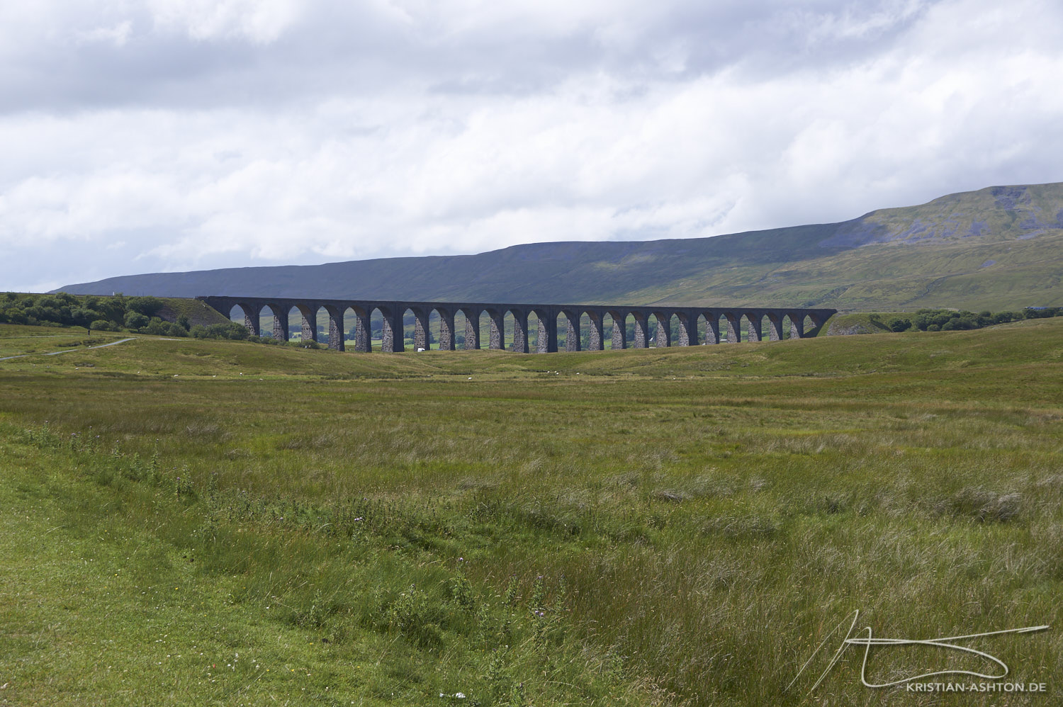 Das Ribblehead-Viadukt - das längste Viadukt im Verlauf der Bahnstrecke Settle–Carlisle