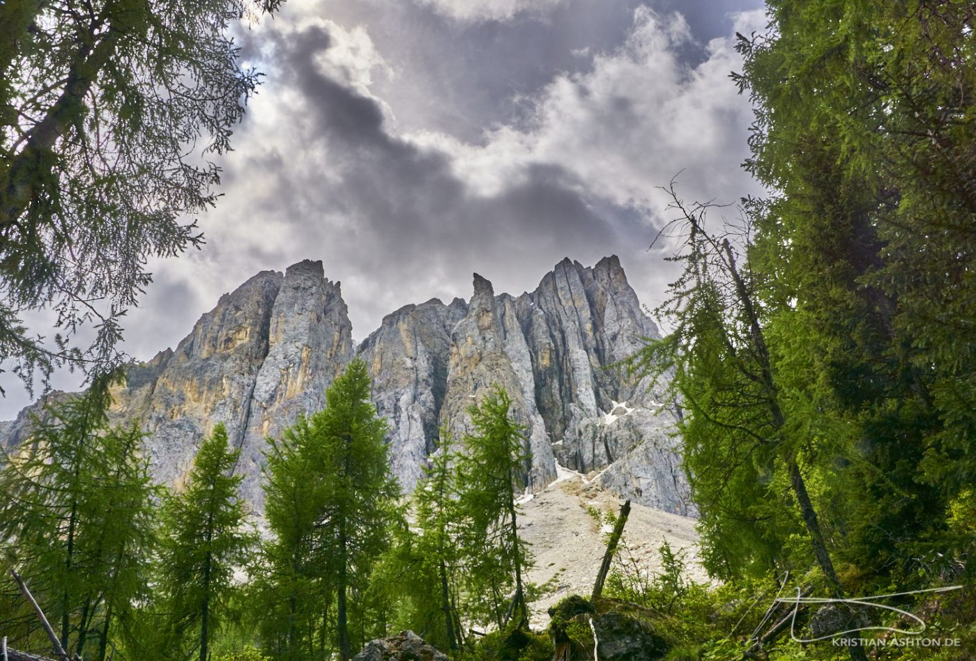 Wanderung zum Latemar Labyrinthsteig