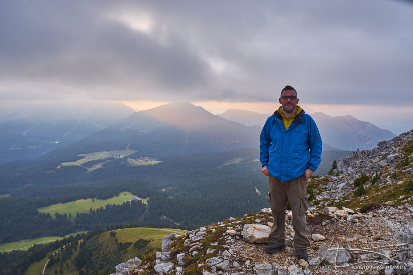 Sonnenaufgangswanderung zum Gipfel des Weißhorns